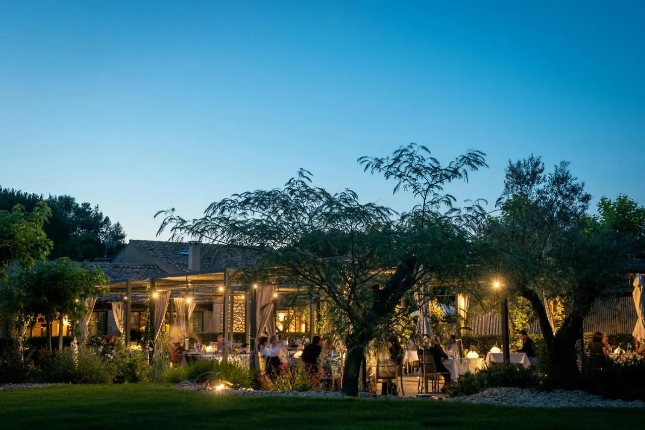 Domaine La Pierre Blanche Hotel Eygalieres