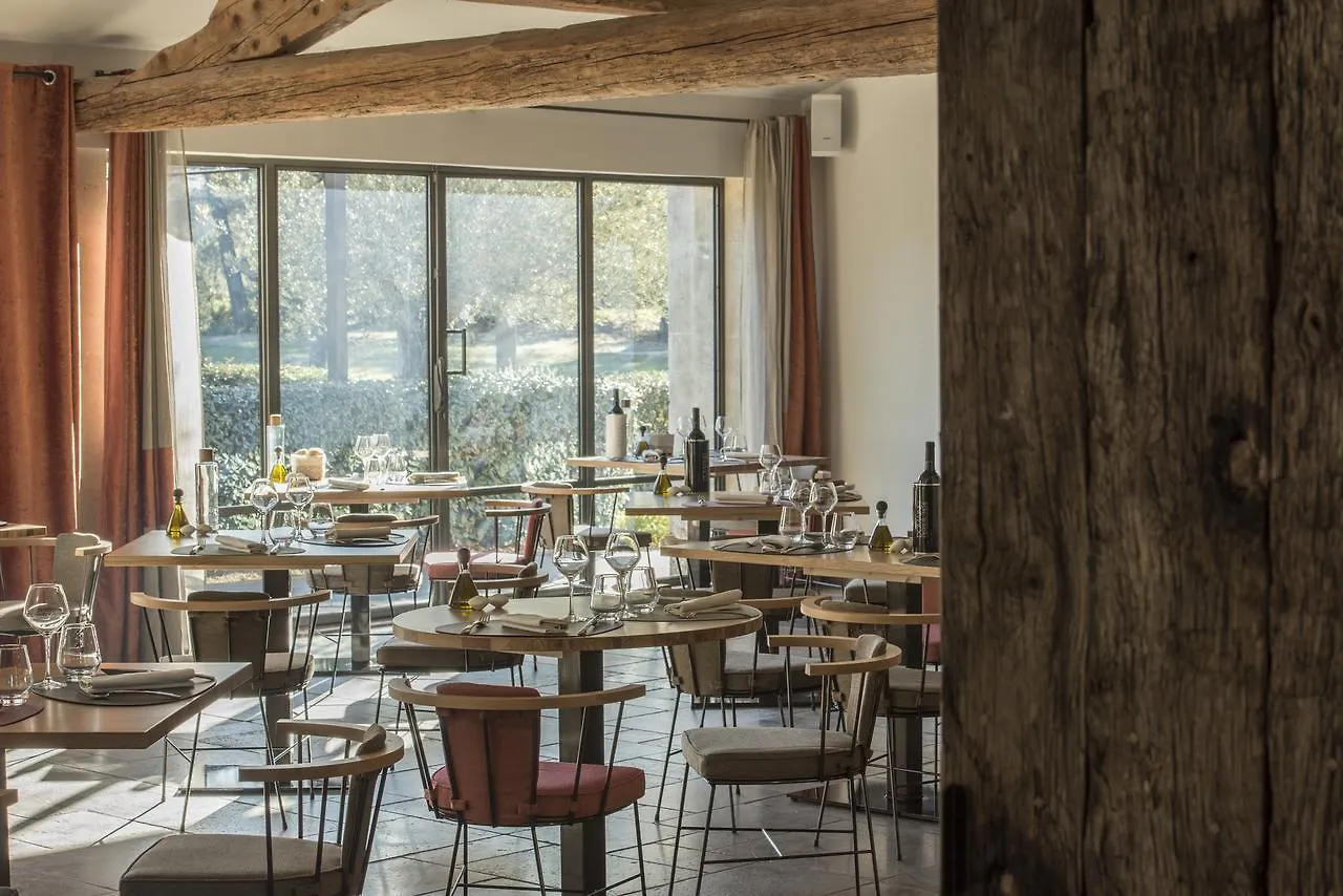 Domaine La Pierre Blanche Hotel Eygalieres